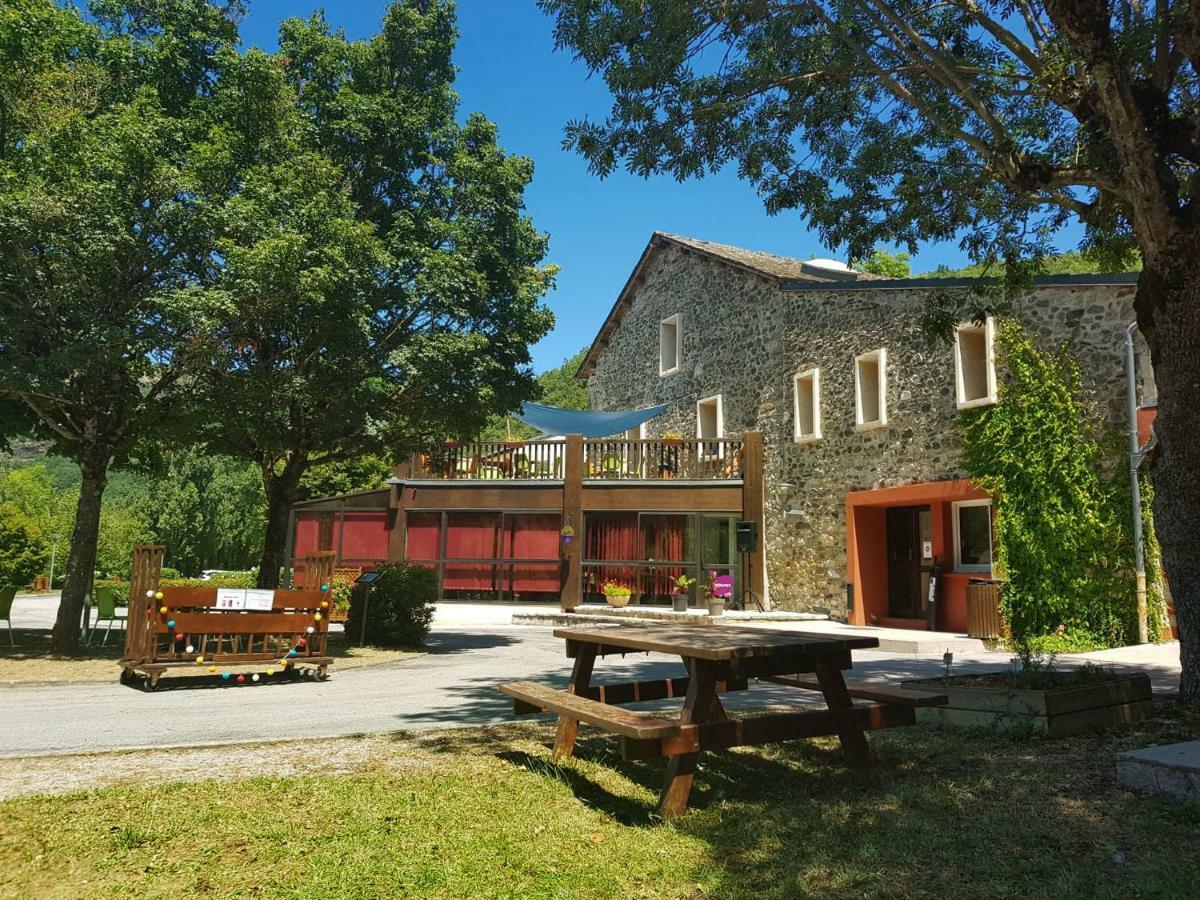 Vvf Sud Aveyron Hotel Brusque Exterior foto